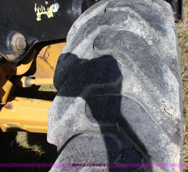 image for item AJ9348 2005 Caterpillar 420D backhoe