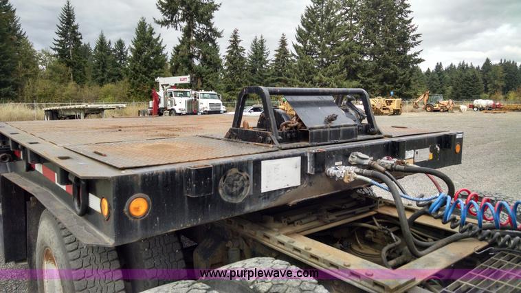 image for item AW9164 1996 Trail King TK70HT-462 lowboy trailer