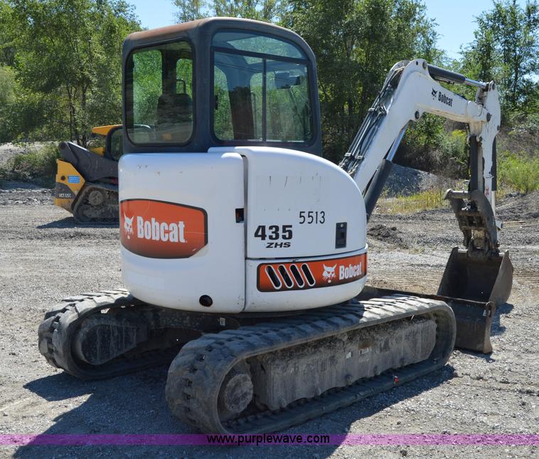 image for item AW9228 2003 Bobcat 435ZHS compact excavator