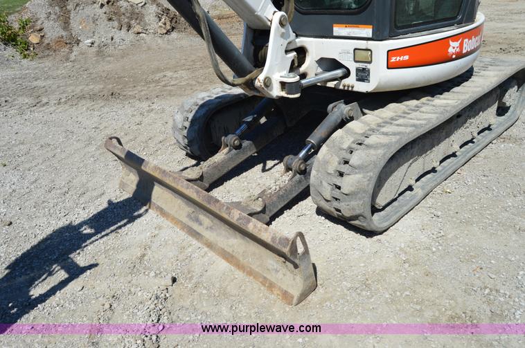 image for item AW9228 2003 Bobcat 435ZHS compact excavator