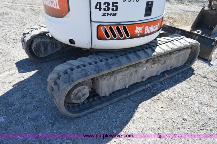 image for item AW9228 2003 Bobcat 435ZHS compact excavator
