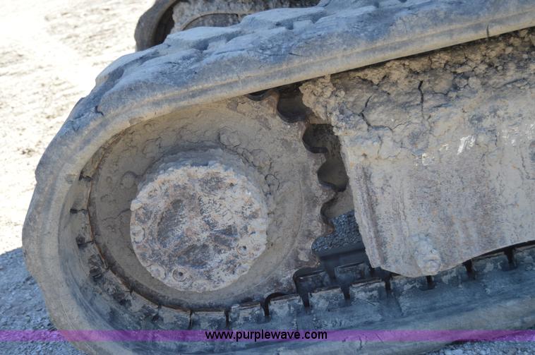 image for item AW9228 2003 Bobcat 435ZHS compact excavator