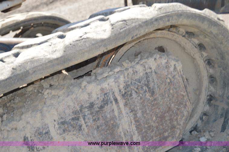 image for item AW9228 2003 Bobcat 435ZHS compact excavator