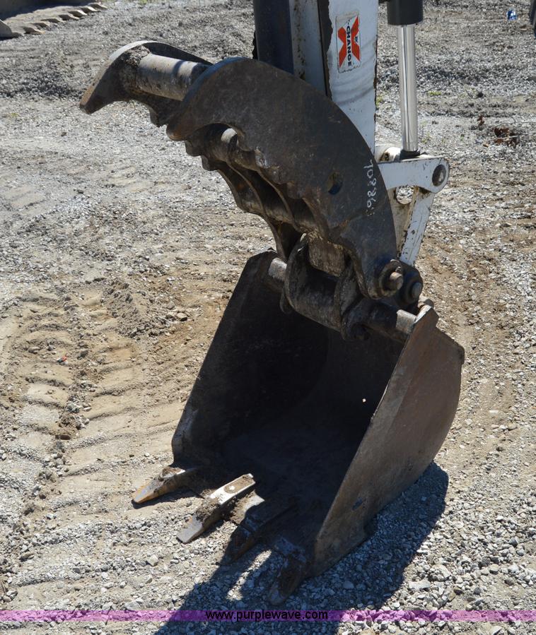 image for item AW9228 2003 Bobcat 435ZHS compact excavator