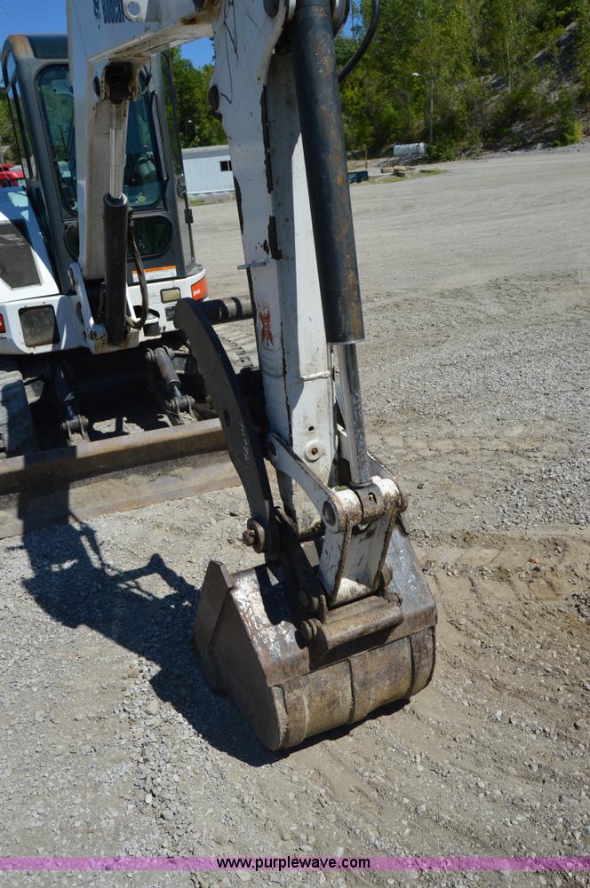 image for item AW9228 2003 Bobcat 435ZHS compact excavator