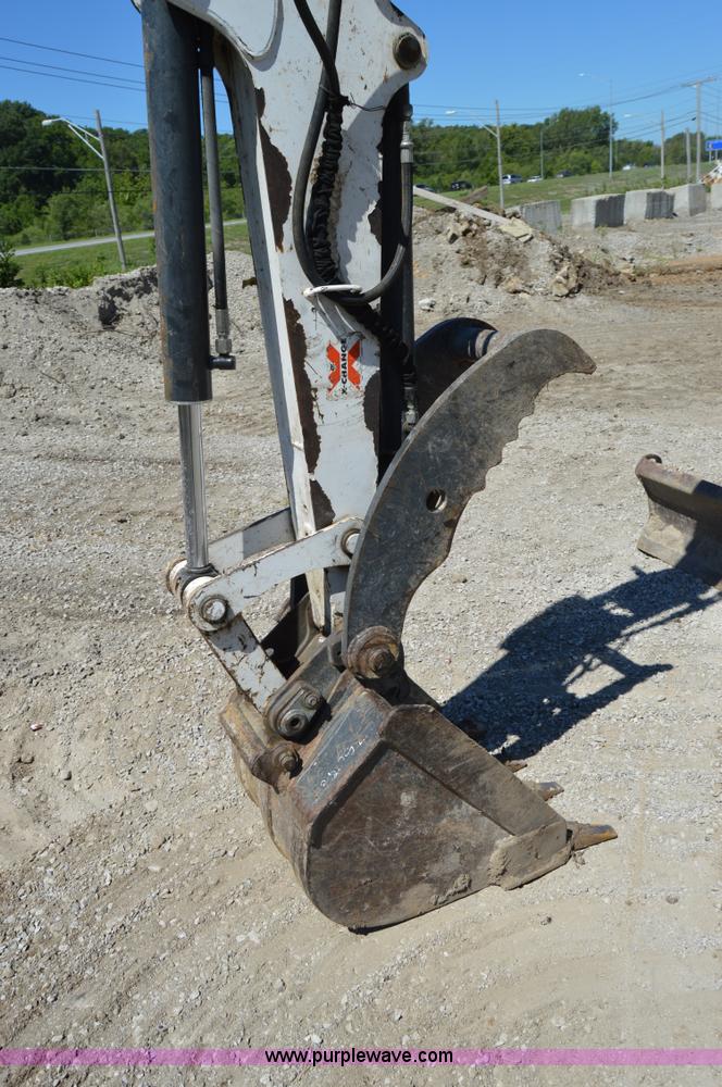 image for item AW9228 2003 Bobcat 435ZHS compact excavator