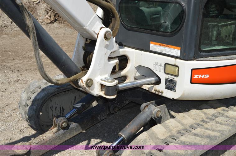 image for item AW9228 2003 Bobcat 435ZHS compact excavator