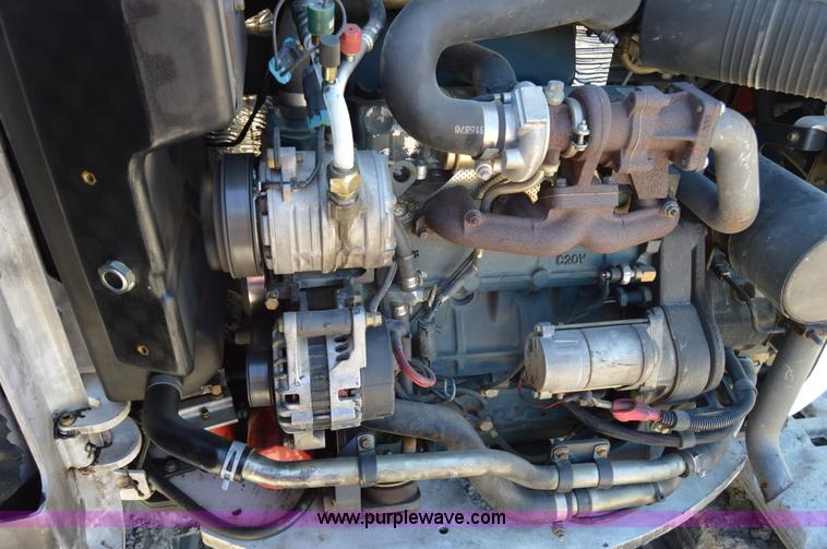 image for item AW9228 2003 Bobcat 435ZHS compact excavator