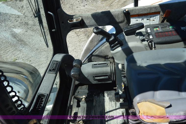 image for item AW9228 2003 Bobcat 435ZHS compact excavator