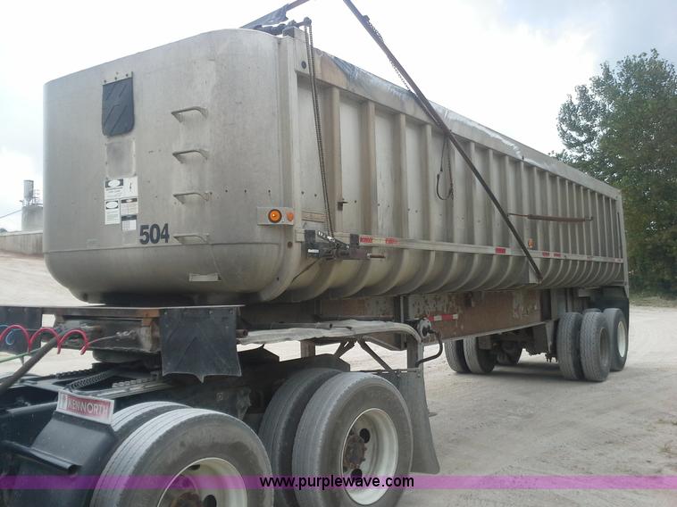 image for item AW9881 1990 Fruehauf aluminum end dump trailer