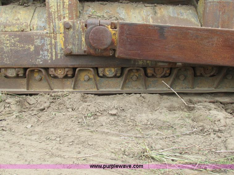 image for item AW9882 1966 Caterpillar D7E dozer