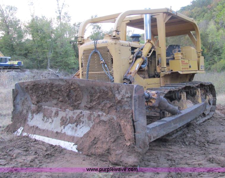 image for item AW9883 1968 Caterpillar D7E dozer