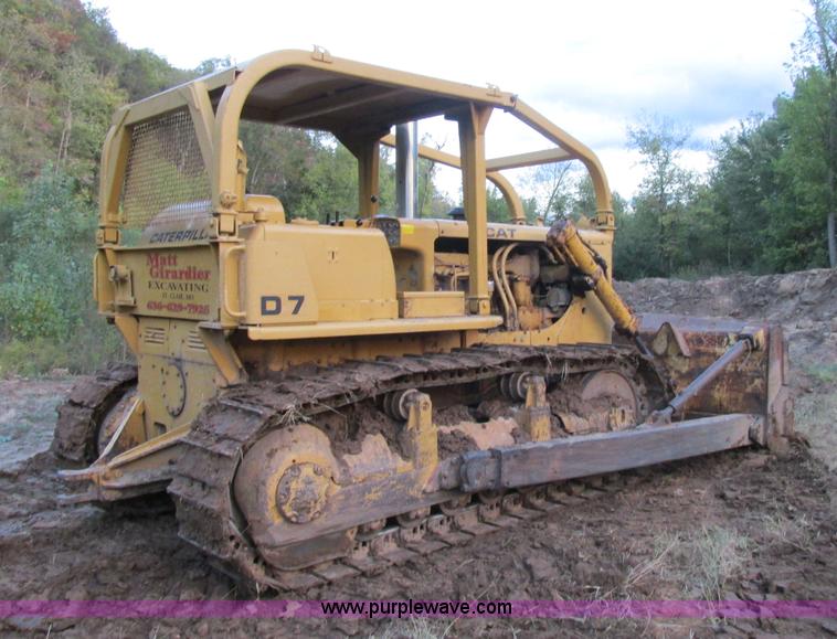 image for item AW9883 1968 Caterpillar D7E dozer
