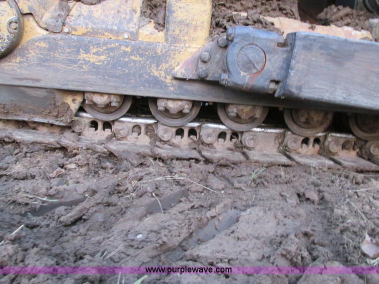 image for item AW9883 1968 Caterpillar D7E dozer