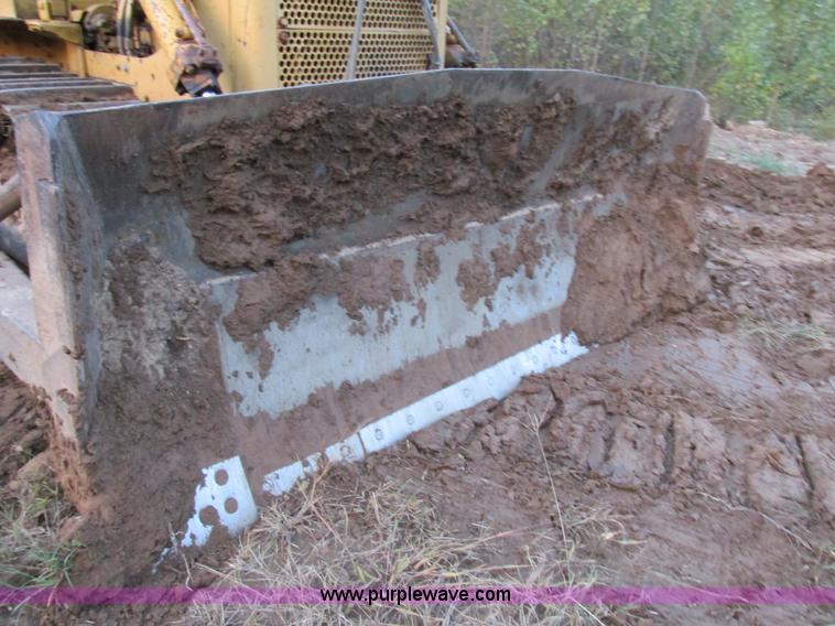 image for item AW9883 1968 Caterpillar D7E dozer