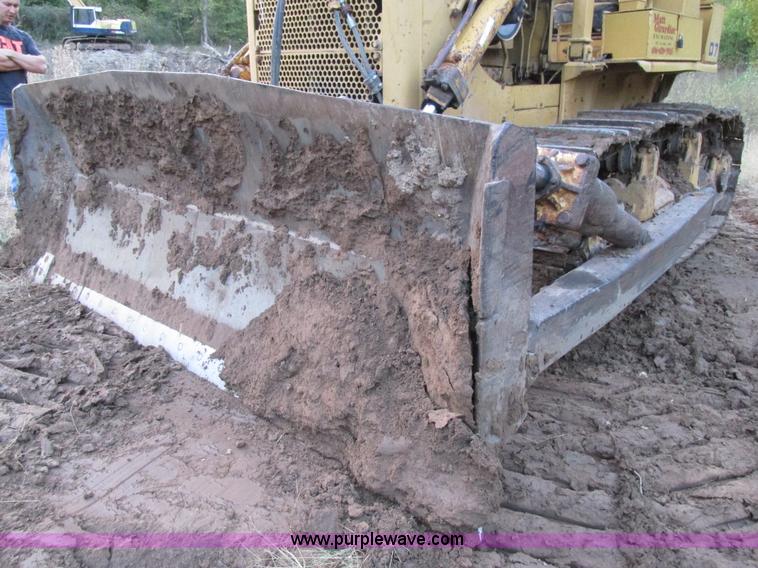 image for item AW9883 1968 Caterpillar D7E dozer