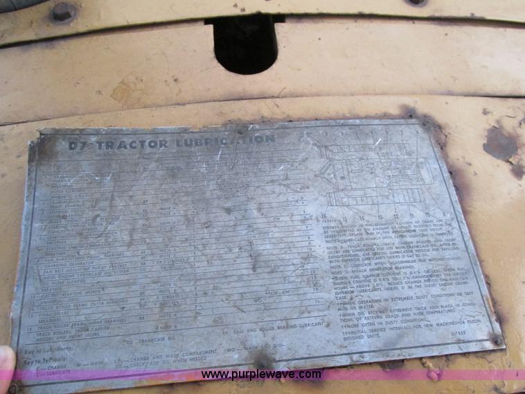 image for item AW9883 1968 Caterpillar D7E dozer