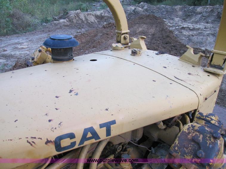 image for item AW9883 1968 Caterpillar D7E dozer