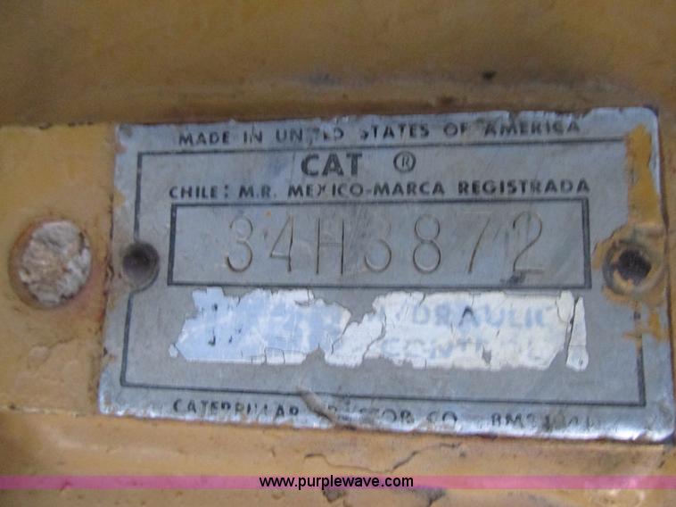 image for item AW9883 1968 Caterpillar D7E dozer