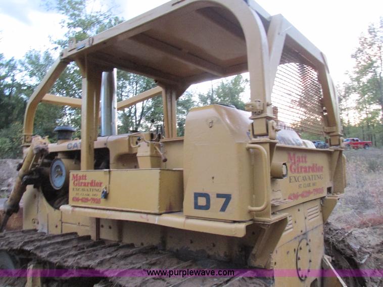 image for item AW9883 1968 Caterpillar D7E dozer