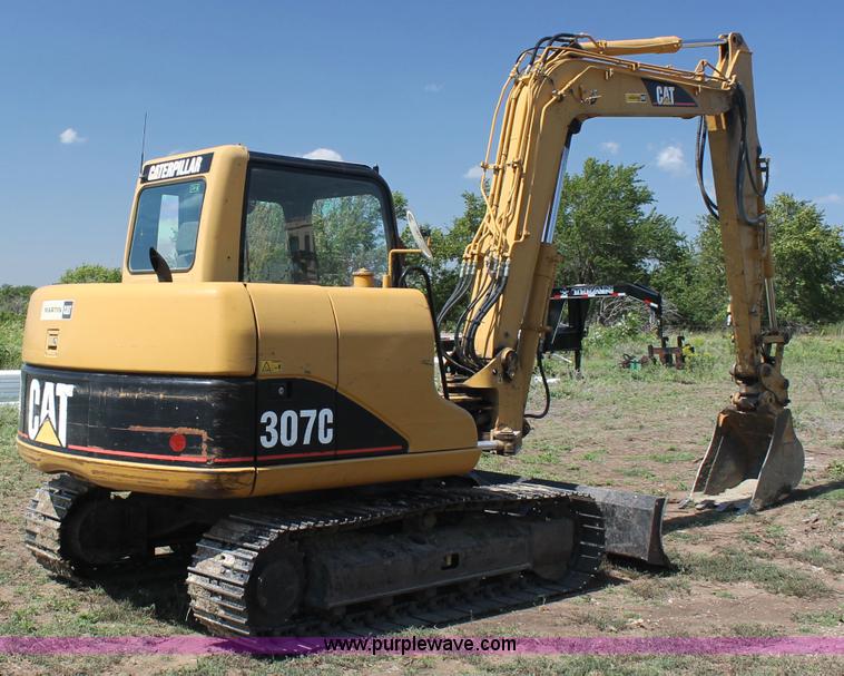 image for item D4922 2006 Caterpillar 307C mini excavator