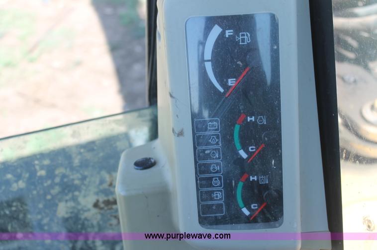 image for item D4922 2006 Caterpillar 307C mini excavator