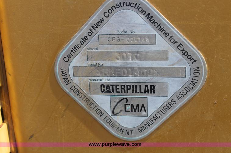image for item D4922 2006 Caterpillar 307C mini excavator