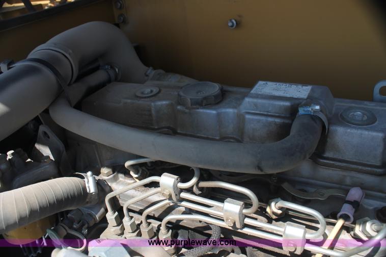 image for item D4922 2006 Caterpillar 307C mini excavator