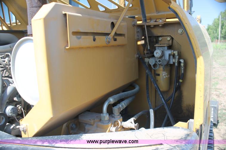 image for item D4922 2006 Caterpillar 307C mini excavator