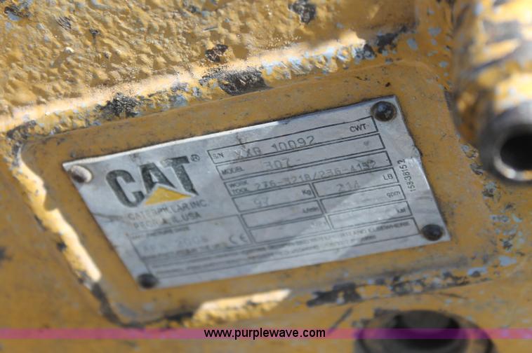image for item D4922 2006 Caterpillar 307C mini excavator