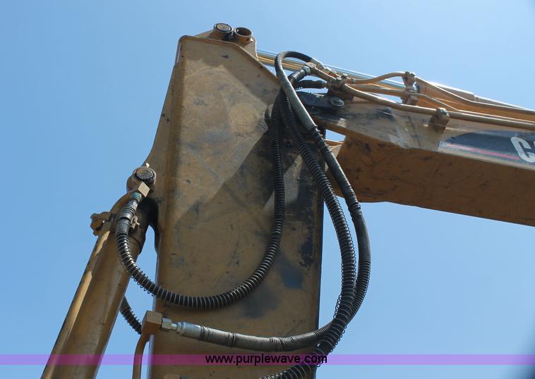 image for item D4922 2006 Caterpillar 307C mini excavator