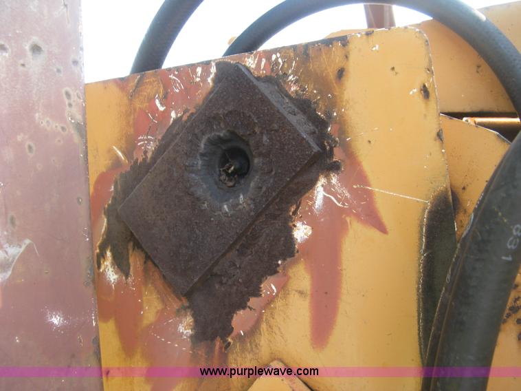 image for item E7998 1991 Case 855D long track loader