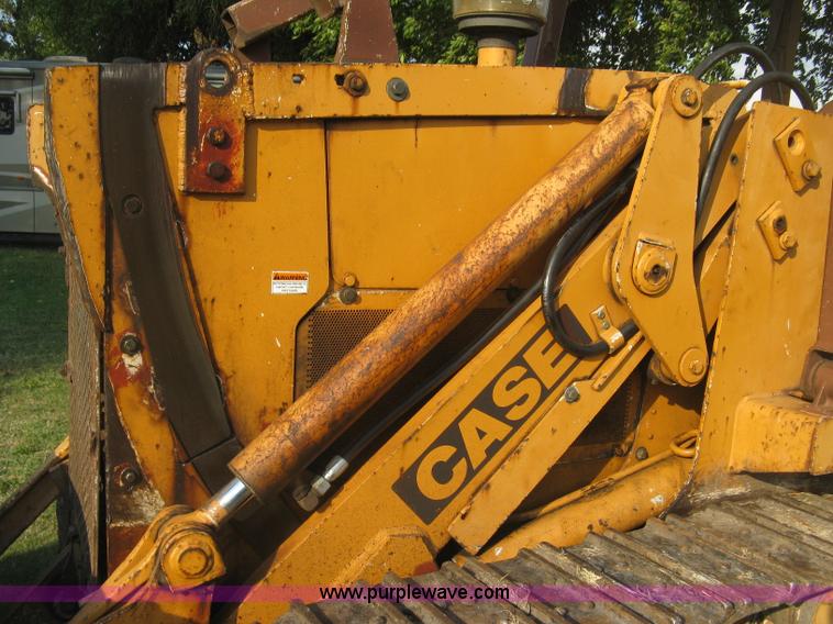 image for item E7998 1991 Case 855D long track loader