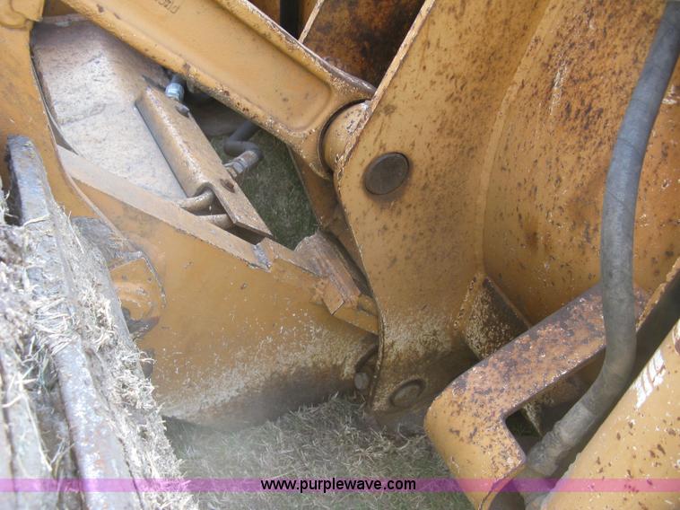 image for item E7998 1991 Case 855D long track loader