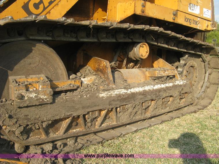 image for item E7998 1991 Case 855D long track loader