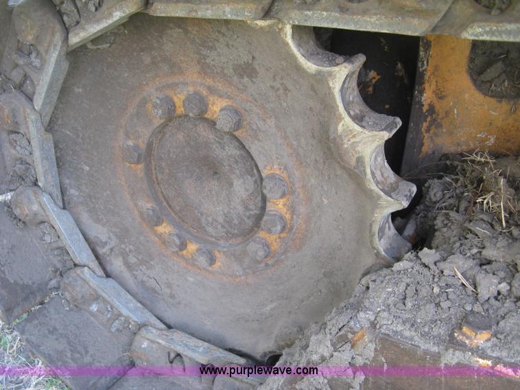 image for item E7998 1991 Case 855D long track loader