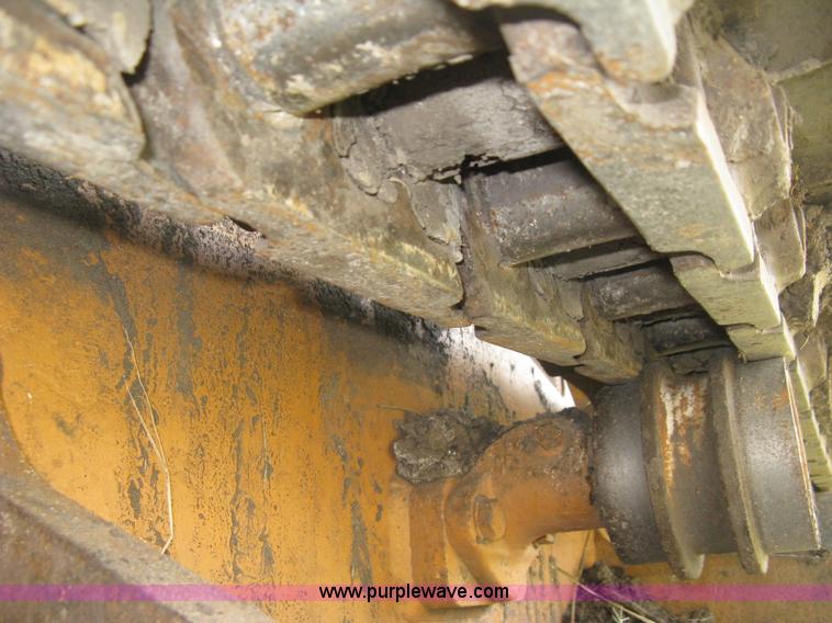 image for item E7998 1991 Case 855D long track loader