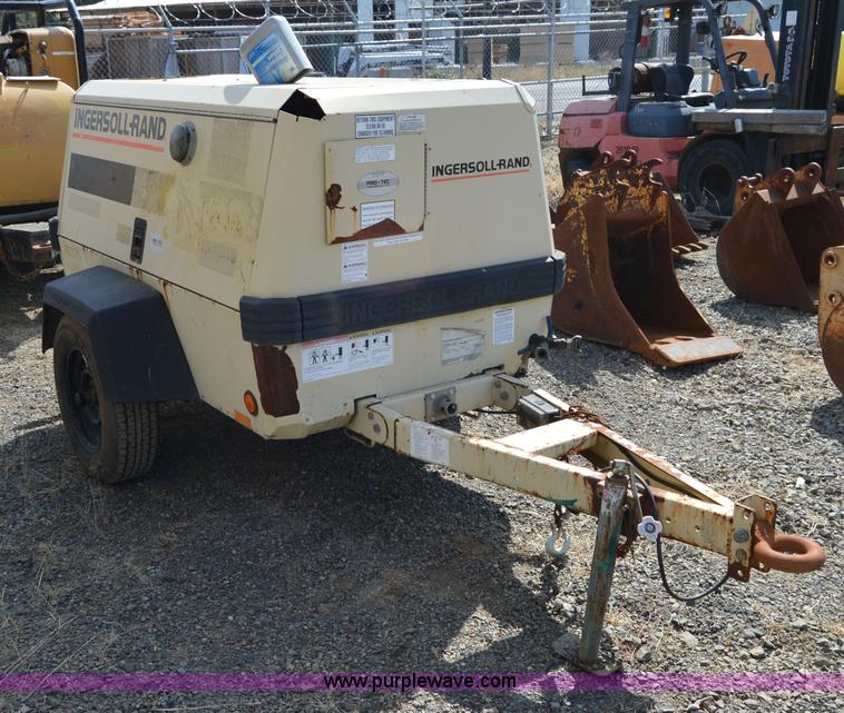 image for item F8338 2000 Ingersoll Rand 185 air compressor