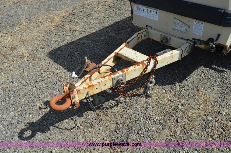 image for item F8338 2000 Ingersoll Rand 185 air compressor