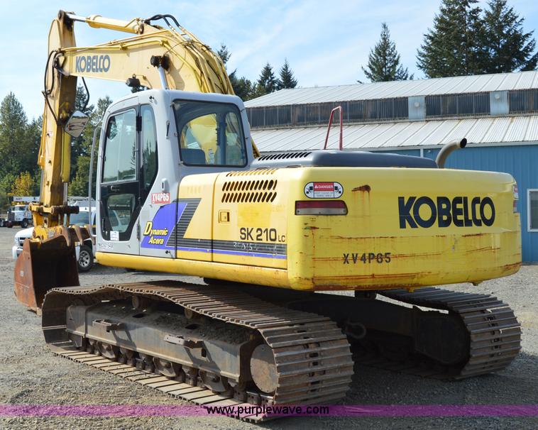 image for item F8339 2004 Kobelco SK210LC excavator