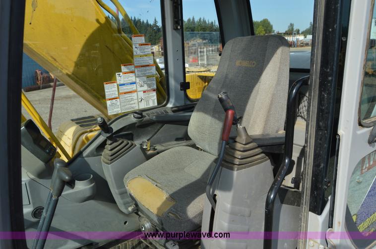 image for item F8339 2004 Kobelco SK210LC excavator