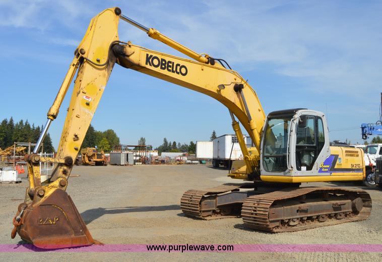 image for item F8340 2003 Kobelco SK210LC excavator
