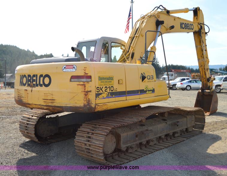 image for item F8340 2003 Kobelco SK210LC excavator