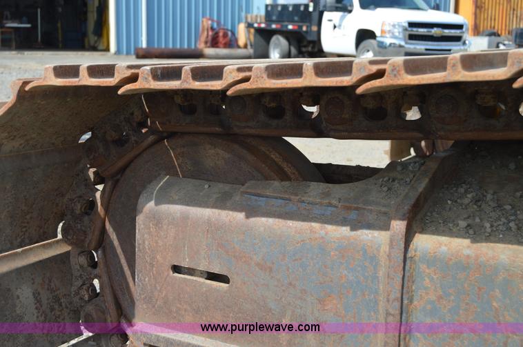 image for item F8340 2003 Kobelco SK210LC excavator