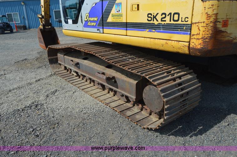 image for item F8340 2003 Kobelco SK210LC excavator
