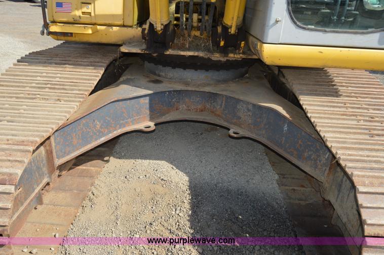 image for item F8340 2003 Kobelco SK210LC excavator