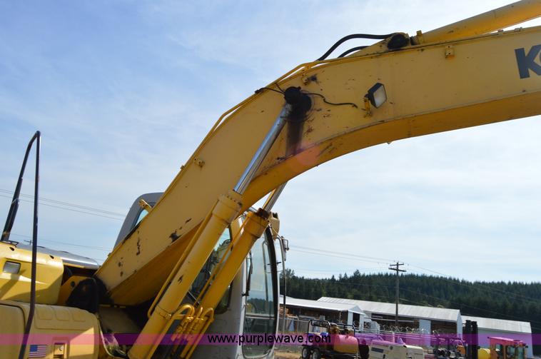 image for item F8340 2003 Kobelco SK210LC excavator