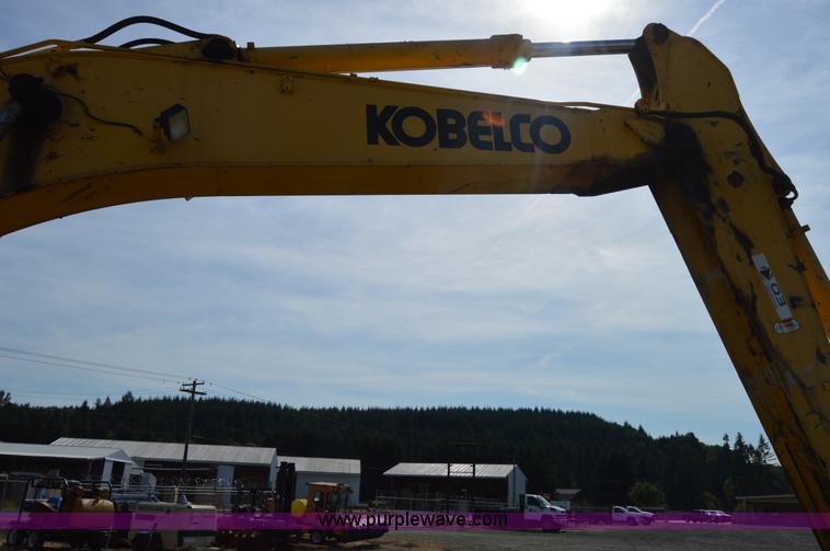 image for item F8340 2003 Kobelco SK210LC excavator