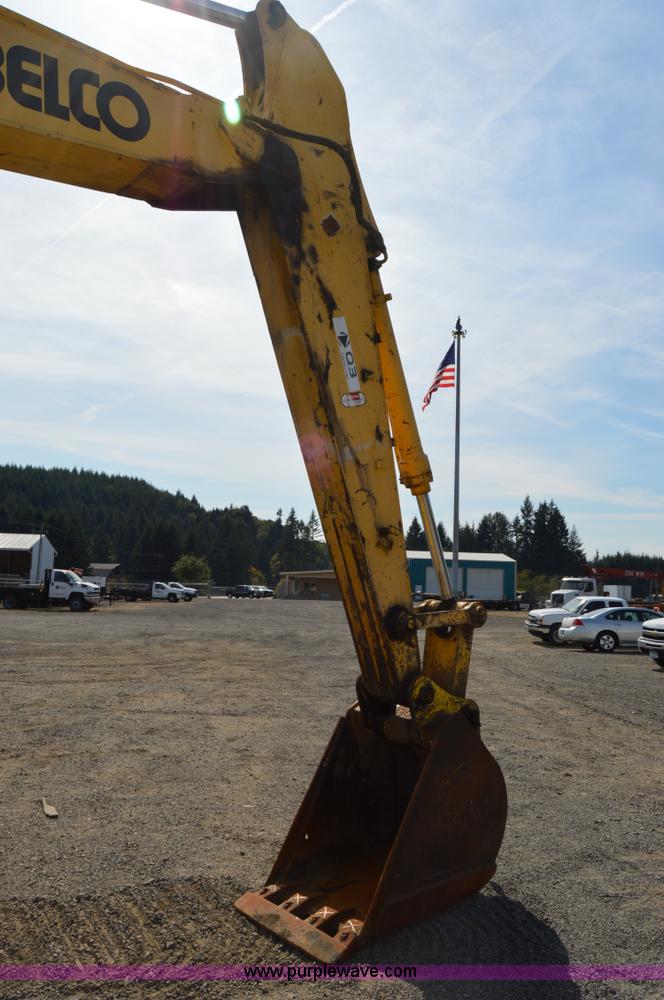 image for item F8340 2003 Kobelco SK210LC excavator