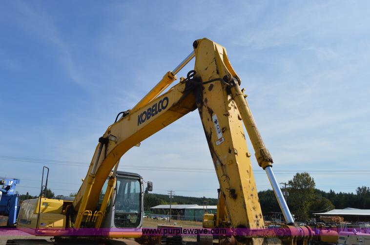 image for item F8340 2003 Kobelco SK210LC excavator